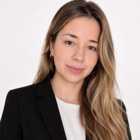 Aleyna, Babysitter in Hanau