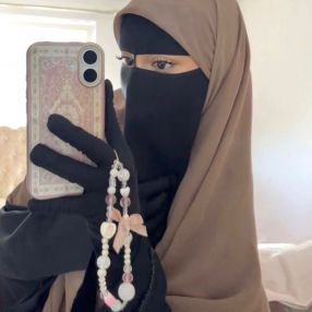 Saliha, Babysitter in Stuttgart