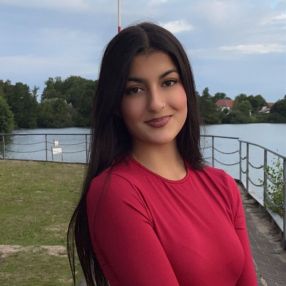 Aylin, Babysitter in Selm