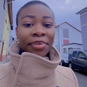 Mediatrice, Babysitter in Landstuhl