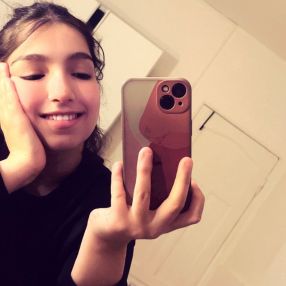 Rawan, Babysitter in Schleswig