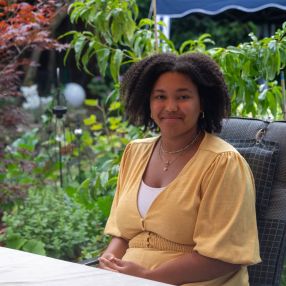 Alina, Babysitter in Böblingen