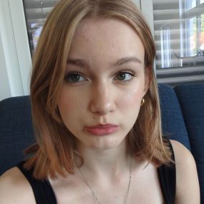Lina, Babysitter in Hohen Neuendorf