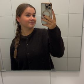 Leonie, Babysitter in Geilenkirchen