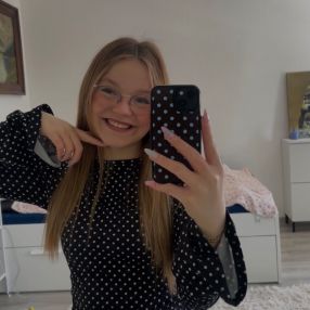 Finja, Babysitter in Schönebeck (Elbe)