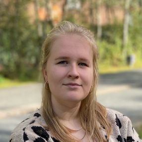 Lena, Babysitter in Mülheim an der Ruhr