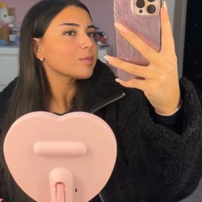 Ayliz, Babysitter in Wiesbaden