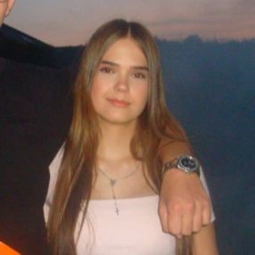 Evelina, Babysitter in Holzminden