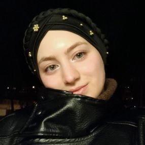 Lana, Babysitter in Fürstenau