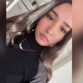 Atena, Babysitter in Friedrichsdorf