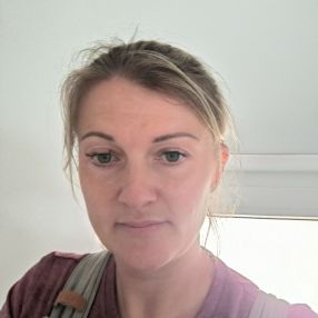 Angelika, Babysitter in Gangelt
