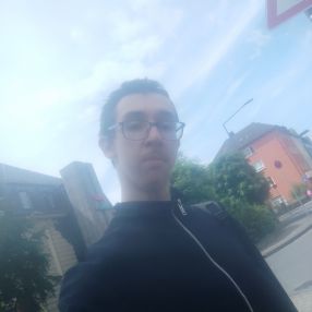 Marlon, Babysitter in Schwelm