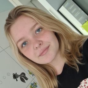 Leonie, Babysitter in Wilhelmshaven