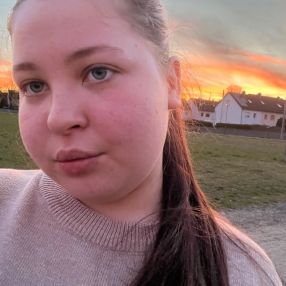 Nataliia, Babysitter in Obertshausen