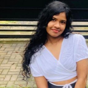 Siluni Hansani, Babysitter in Chemnitz