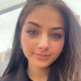 Leandra, Babysitter in Hohenhameln