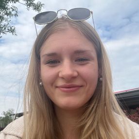 Marina, Babysitter in Velbert