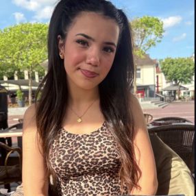 Parisa, Babysitter in Lingen (Ems)