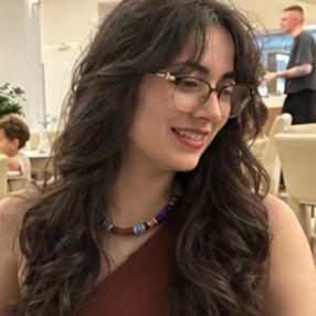 Gizem, Family in Frankfurt am Main
