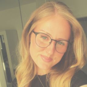 Anna-ninel, Babysitter in Harsefeld