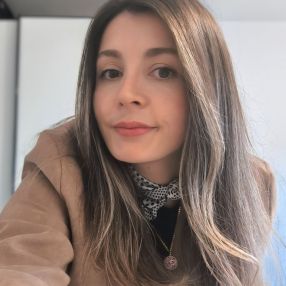 Eva, Babysitter in Kitzingen
