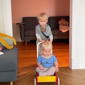 Linda, Familie in Hamburg