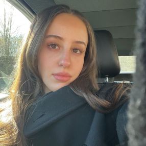 Dilara, Babysitter in Kiel