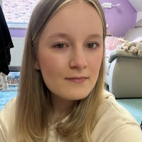 Helene, Babysitter in Pinneberg
