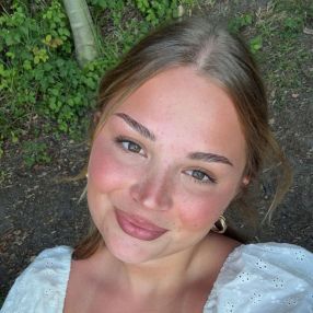 Shirly, Babysitter in Rinteln