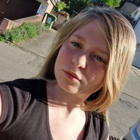 Pia, Babysitter in Gengenbach