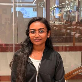 Aathira, Babysitter in Bottrop
