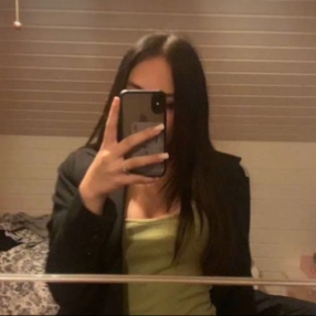 Xenia, Babysitter in Buchen