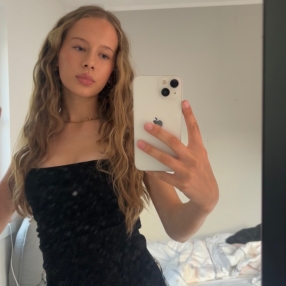Lajana, Babysitter in Schmitten im Taunus