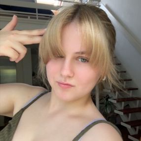 Josephine, Babysitter in Euskirchen