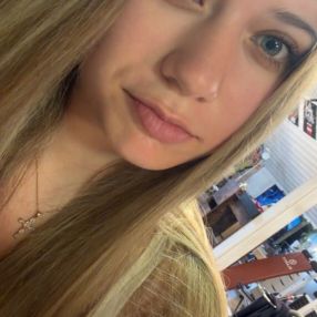 Leni, Babysitter in Ellwangen (Jagst)
