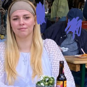 Stephanie, Babysitter in Wernau (Neckar)