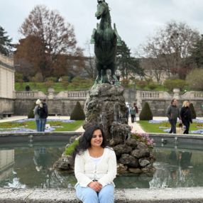 Athira, Babysitter in Nürnberg