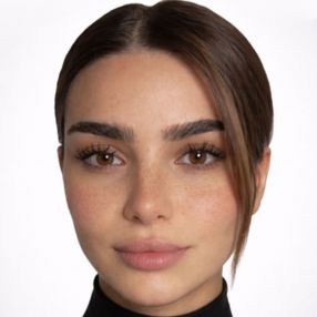 Derya Layla, Babysitter in Hamburg