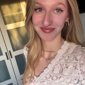 Annika, Babysitter in Ansbach