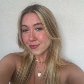 Celine, Babysitter in Passau