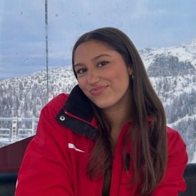 ALIA, Babysitter in Esslingen am Neckar