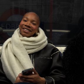Leslie, Babysitter in Wuppertal