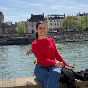Janet, Babysitter in Frankfurt am Main