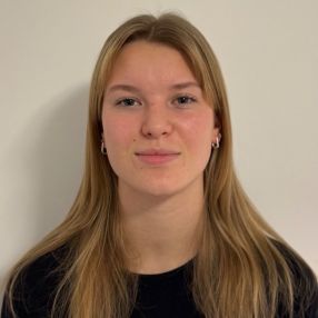 Henriette, Babysitter in Lehrte