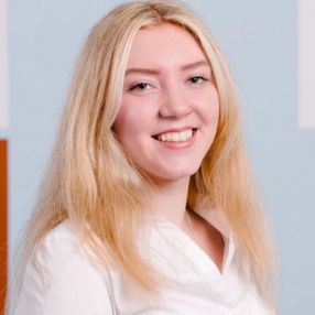 Melanie, Babysitter in Ratingen