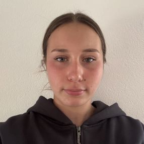 Emely, Babysitter in Lippetal