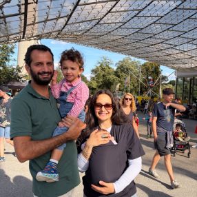 Aida, Familie in Regensburg