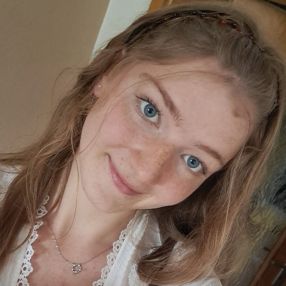 Lea, Babysitter in Leipzig