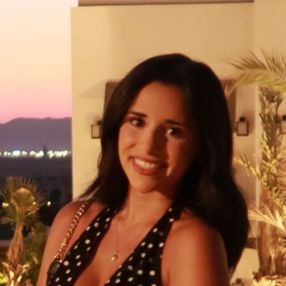 Zara, Babysitter in Dachau