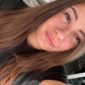 Lea, Babysitter in Wiehl